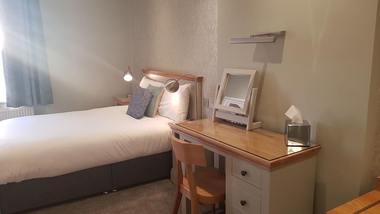 The Star Hotel 大雅茅斯 外观 照片