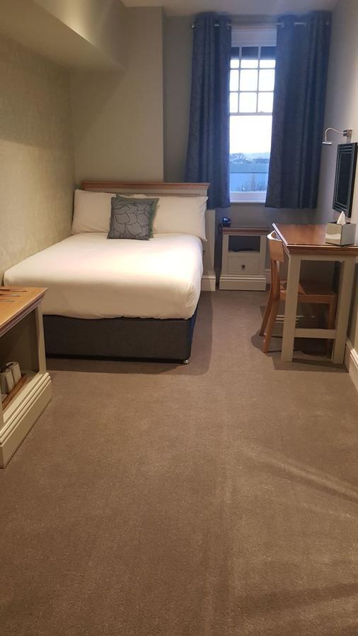 The Star Hotel 大雅茅斯 外观 照片
