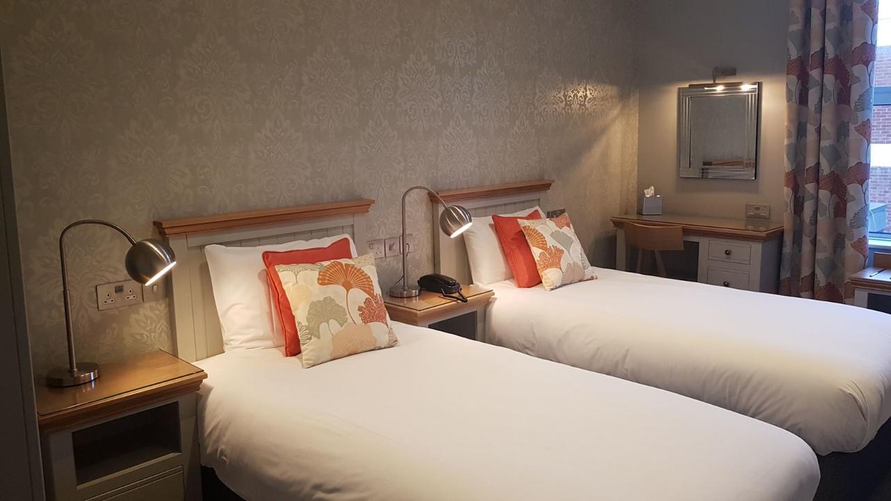The Star Hotel 大雅茅斯 外观 照片